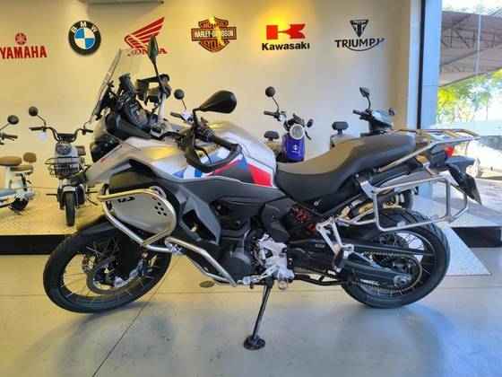 BMW F 900 GS 